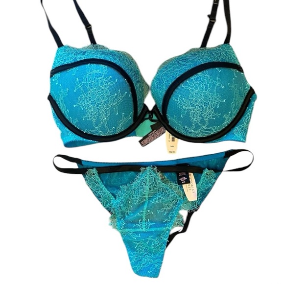 Victoria’s Secret Very Sexy push up Bra & cheekini panty